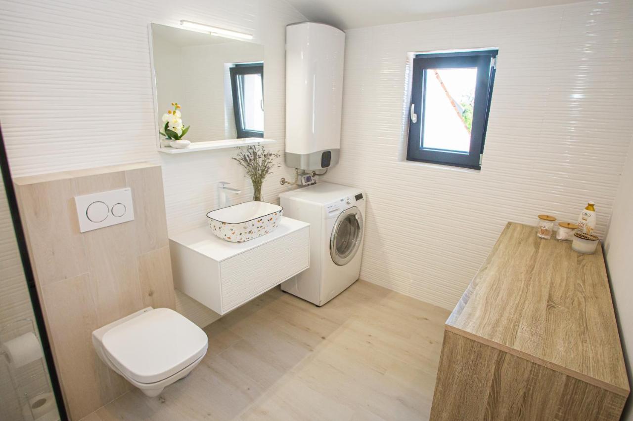 Black & White Apartment Rovinj Extérieur photo